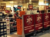 DENNER-Weinmesse-Deko-3